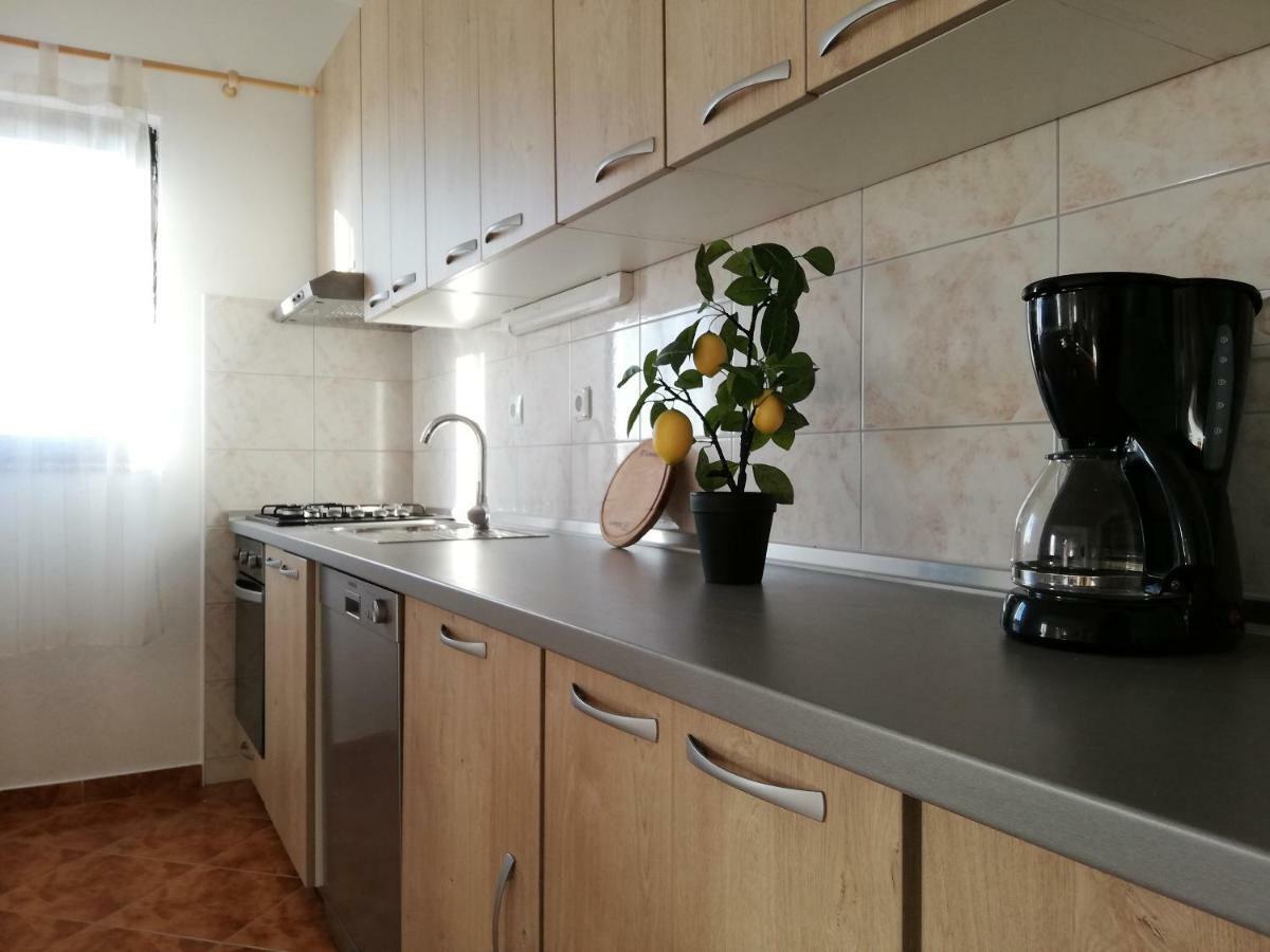 Apartment Petra Zadar Exterior foto