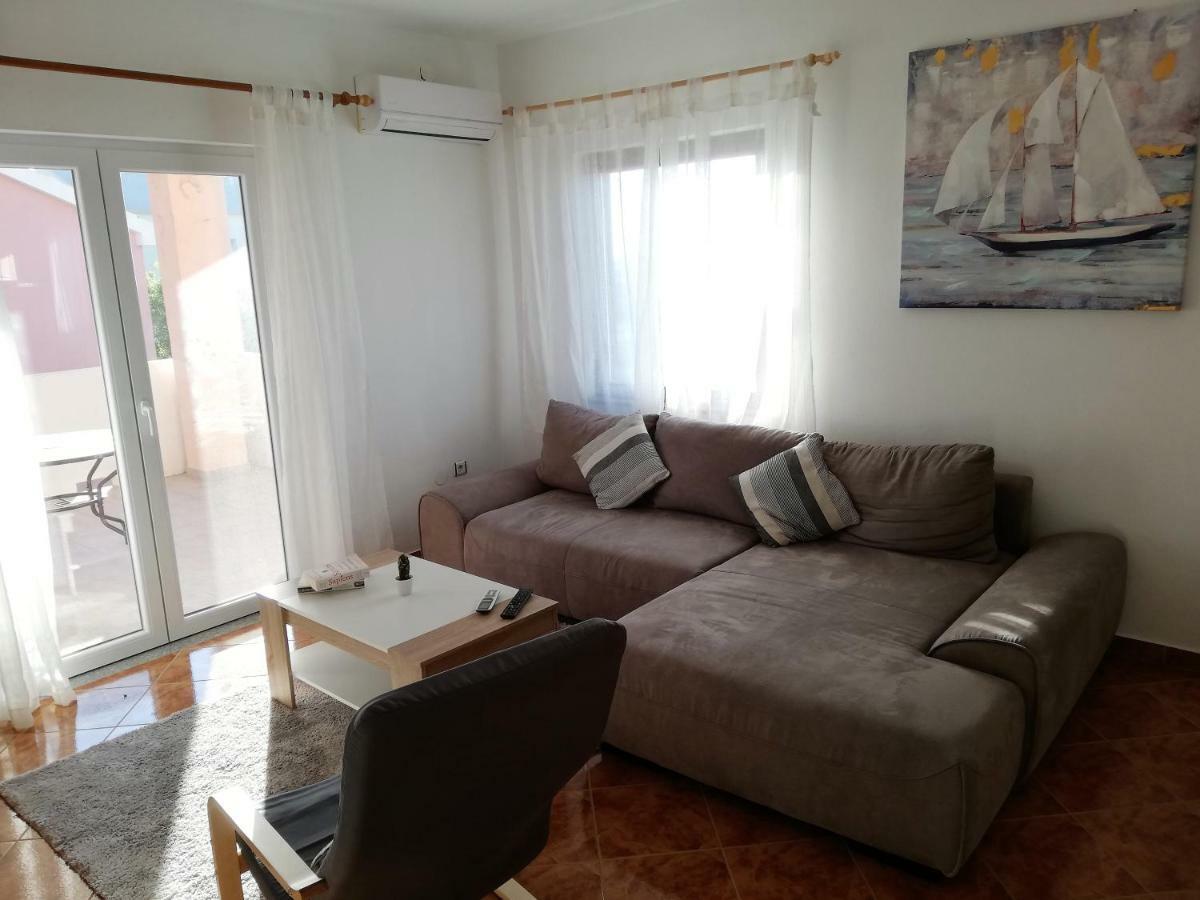 Apartment Petra Zadar Exterior foto